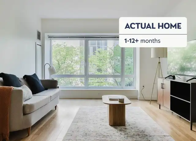 Property at 135 Clarendon St, Boston, MA, 02116, 0-1 beds, 1 bath, [object Object]