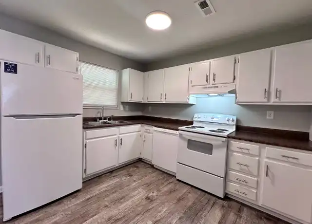 Property at 913 Naomi Dr Unit Naomi- 925, Maryville, TN, 37804, 2 beds, 1.5 baths, [object Object]