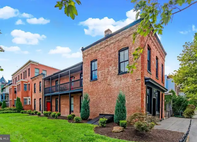 Property at 1133 D St NE Unit 2A, Washington, DC, 20002, 2 beds, 1 bath, [object Object]