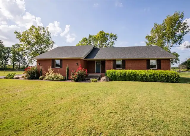 Property at 1904 Mayflower Rd, Bentonville, AR, 72713, 3 beds, 2.5 baths, [object Object]