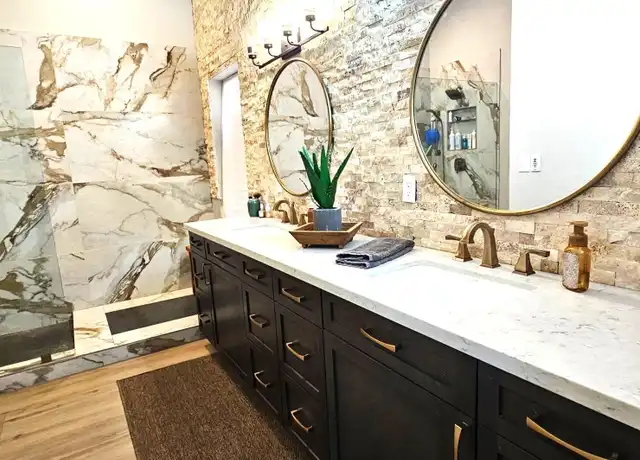 Property at 9763 E Dreyfus Ave, Scottsdale, AZ, 85260, 2 beds, 2 baths, [object Object]