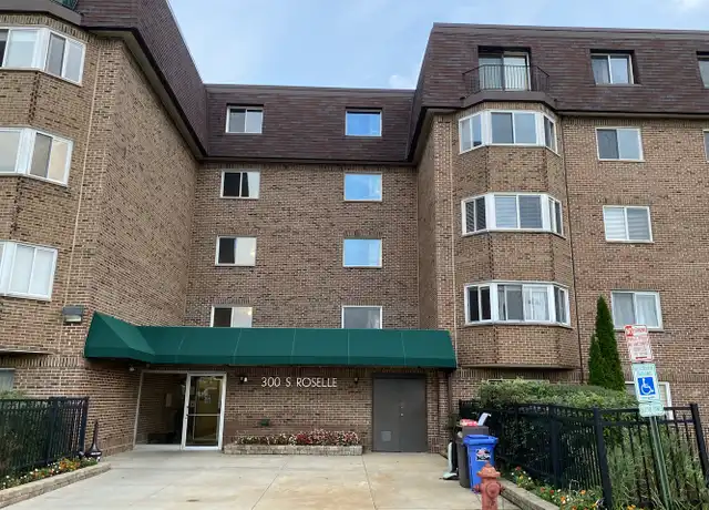 Property at 300 S Roselle Rd #522, Schaumburg, IL, 60193, 2 beds, 1.5 baths, [object Object]
