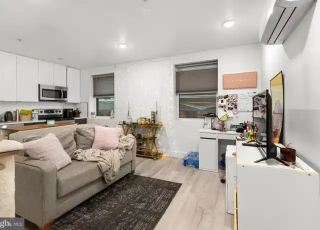 Property at 1153 N Front St Unit 2F, Philadelphia, PA, 19123, 1 bed, 1 bath, [object Object]