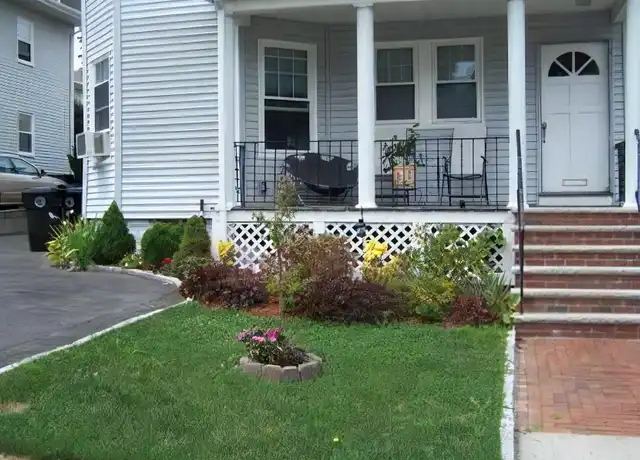 Property at 146 Hillside Rd, Watertown, MA, 02472, 2 beds, 1 bath, [object Object]