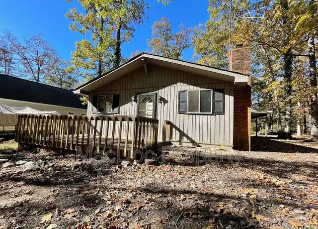 Property at 900 Lakeview Pkwy, Locust Grove, VA, 22508, 3 beds, 1 bath, [object Object]