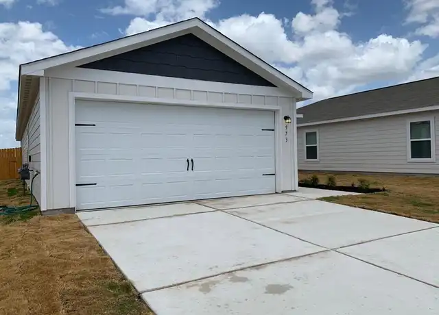Property at 973 Shady Brk, Santa Clara, TX, 78124, 3 beds, 2 baths, [object Object]