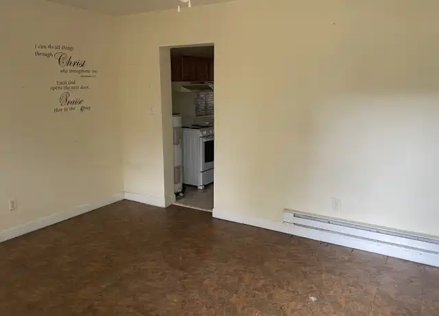 Property at 455 Pursley St Unit B25, Macon, GA, 31201, 1 bed, 1 bath, [object Object]