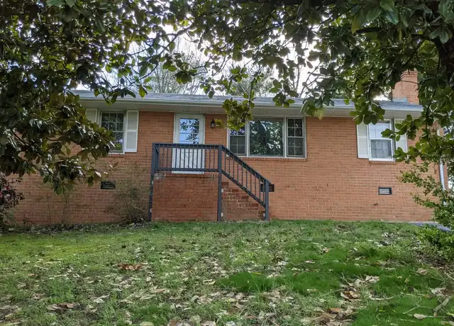 Property at 7317 Hunterbrook Dr, Mechanicsville, VA, 23111, 3 beds, 2 baths, [object Object]