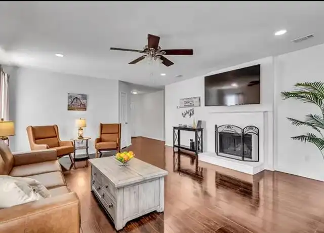 Property at 3303 Jacobs Dr, McKinney, TX, 75070, 3 beds, 2 baths, [object Object]