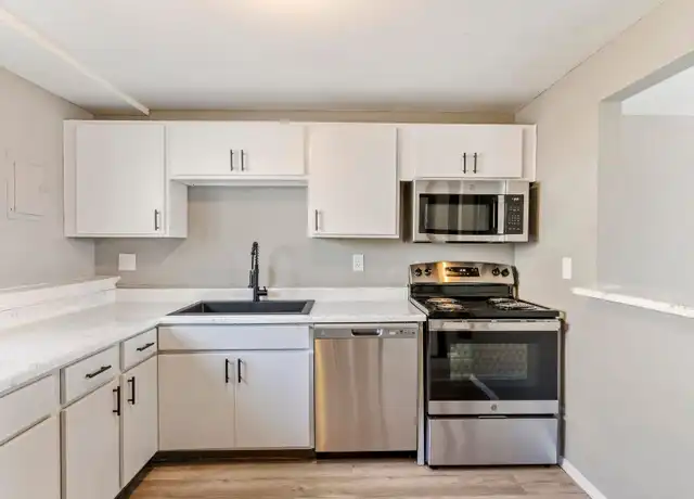 Property at 6765 Pahokee Ct Unit 3, Colorado Springs, CO, 80915, 2 beds, 1 bath, [object Object]