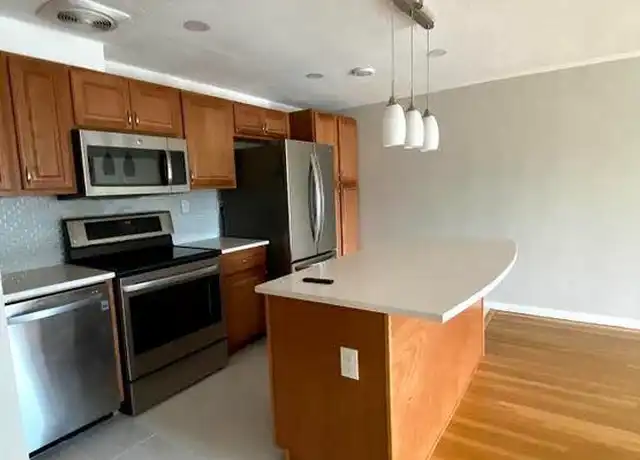 Property at 50 Green St, Brookline, MA, 02446, 2 beds, 2 baths, [object Object]