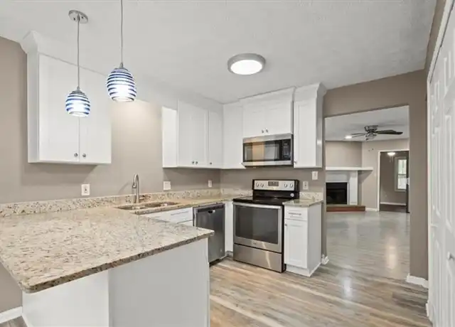 Property at 326 Farm Place Ct NE, Woodstock, GA, 30188, 2 beds, 2 baths, [object Object]