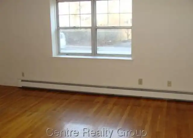 Property at 497 Centre St, Newton, MA, 02458, 2 beds, 1 bath, [object Object]