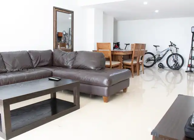 Property at 1621 Collins Ave #310, Miami Beach, FL, 33139, 2 beds, 2 baths, [object Object]