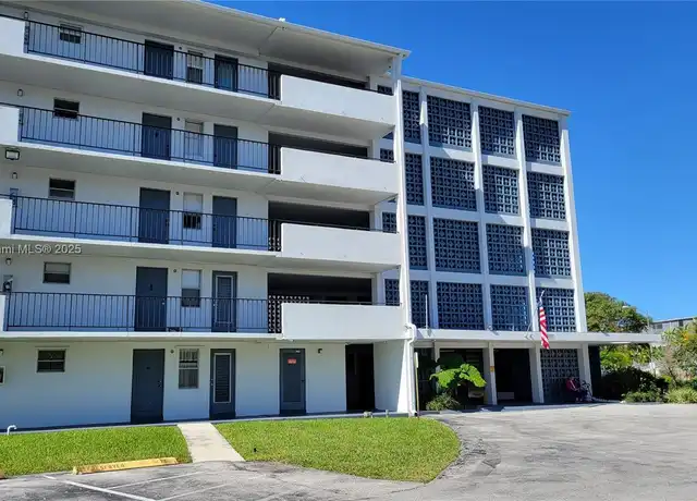 Property at 950 Hillcrest Dr #106, Hollywood, FL, 33021, 1 bed, 1 bath, [object Object]