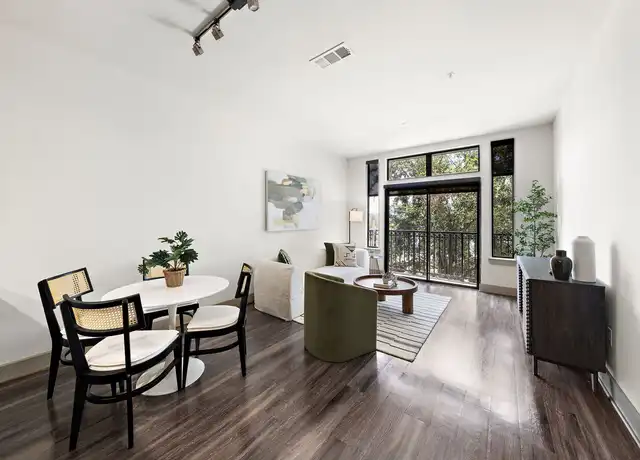 Property at 2550 Main St Unit 38M1, Houston, TX, 77002, 1 bed, 1 bath, [object Object]