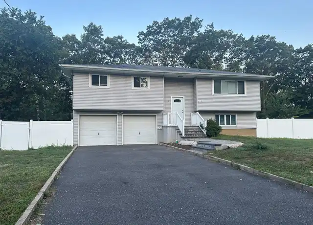Property at 8 Maryanne Ave, Port Jefferson Station, NY, 11776, 4 beds, 2 baths, [object Object]