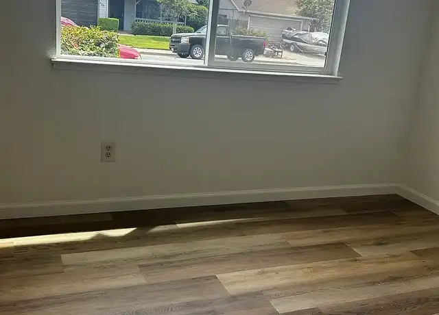 Property at 341 Almond Dr, Lodi, CA, 95240, 3 beds, 2 baths, [object Object]