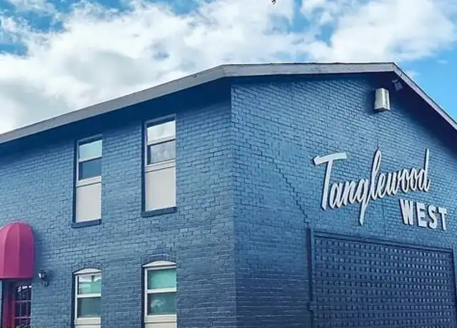 Property at Tanglewood Apartments - 2801 Slide Rd, Lubbock, TX, 79407, 1-3 bed, 1-2 bath, [object Object]