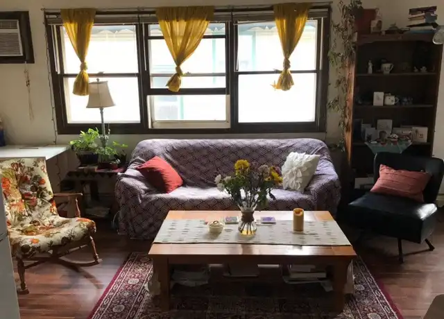 Property at 643 E Johnson St, Madison, WI, 53703, 2 beds, 1 bath, [object Object]