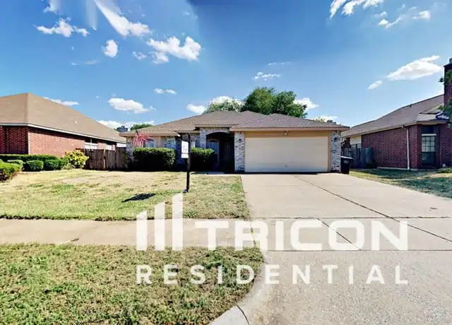 Property at 2545 Clovermeadow Dr, Fort Worth, TX, 76123, 3 beds, 2 baths, [object Object]