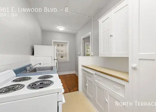 Property at 901 Linwood Blvd Unit 8, Kansas City, MO, 64109, 0 beds, 1 bath, [object Object]