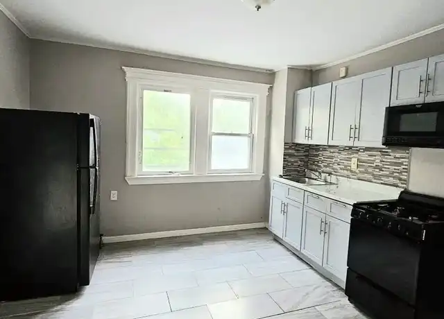 Property at 17 Arsdale Ter Unit 3C, East Orange, NJ, 07018, 1 bed, 1 bath, [object Object]