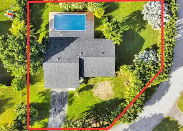 Property at 8405 SW 181st Ter, Palmetto Bay, FL, 33157, 3 beds, 2 baths, [object Object]