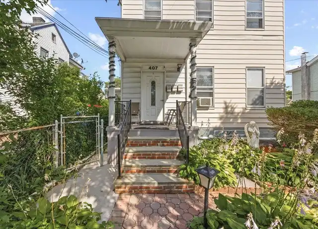 Property at 407 N MacQuesten Pkwy Unit 2D, Mt Vernon, NY, 10552, 2 beds, 1 bath, [object Object]