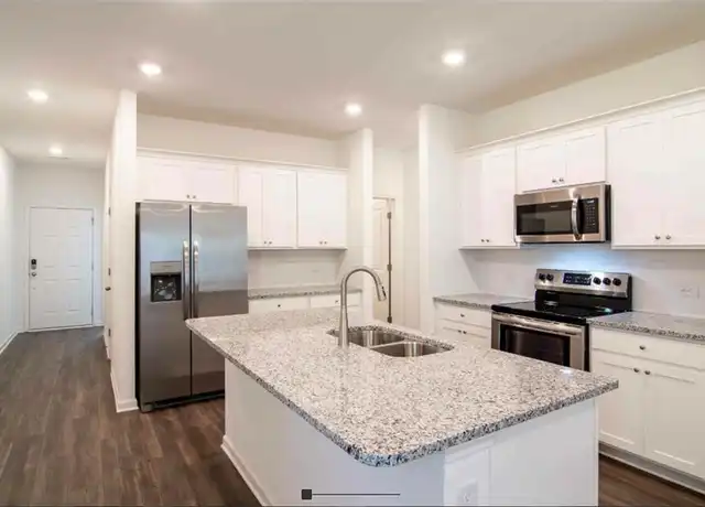 Property at 12006 Crosswicks Rd Unit 98, Union City, GA, 30291, 3 beds, 2.5 baths, [object Object]