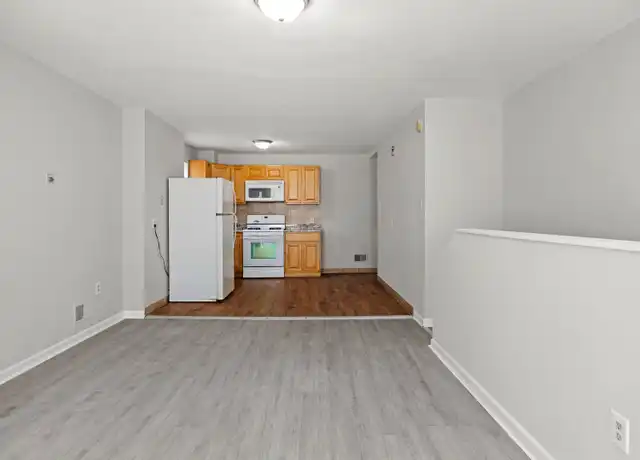 Property at 4831 Longshore Ave Unit 2F, Philadelphia, PA, 19135, 2 beds, 1 bath, [object Object]