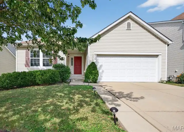 Property at 535 Country Chase Dr, Lake Saint Louis, MO, 63367, 3 beds, 3 baths, [object Object]