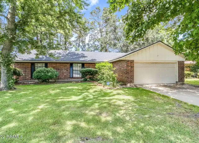 Property at 103 Pinion Cir, Lafayette, LA, 70508, 3 beds, 2 baths, [object Object]