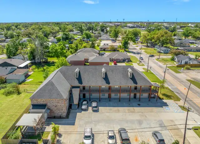 Property at 3817 Common St Unit 4, Lake Charles, LA, 70607, 2 beds, 2 baths, [object Object]