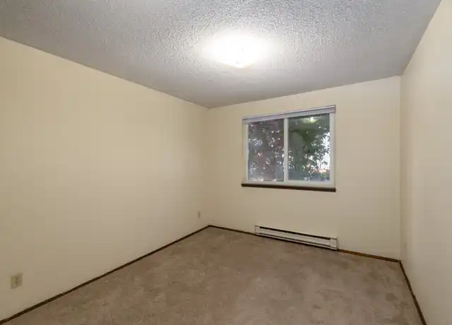 Property at 4240 8th Ave NE Unit 301, Seattle, WA, 98105, 2 beds, 1 bath, [object Object]