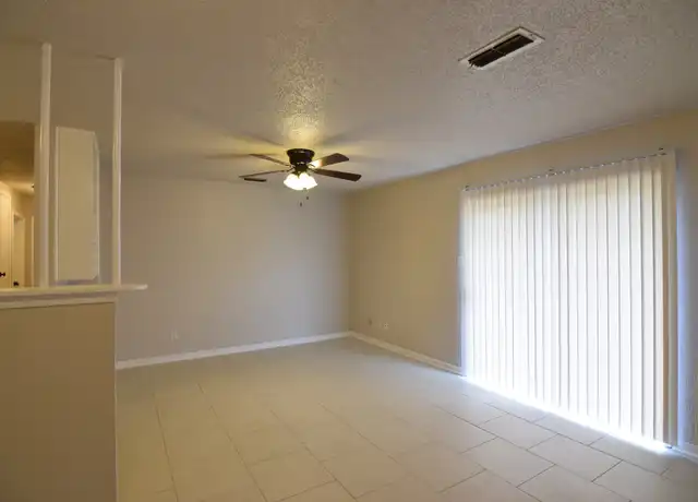 Property at 118 South Dr, Copperas Cove, TX, 76522, 3 beds, 2 baths, [object Object]