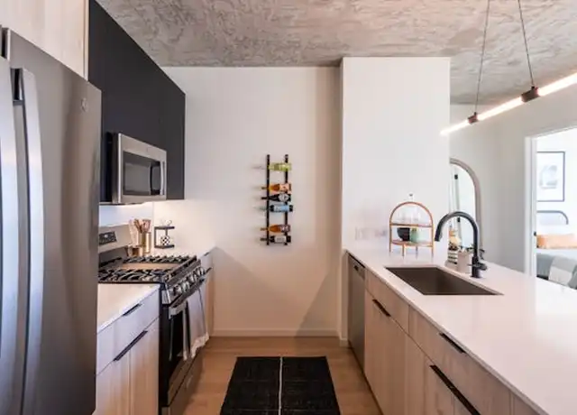 Property at 142 N Morgan St, Chicago, IL, 60607, 1 bed, 1 bath, [object Object]