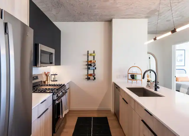 Property at 142 N Morgan St, Chicago, IL, 60607, 1 bed, 1 bath, [object Object]
