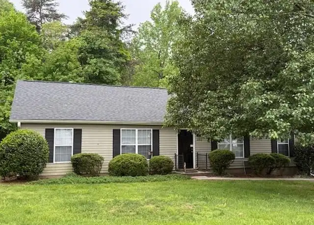 Property at 3403 Whitehurst Rd Unit B, Greensboro, NC, 27410, 2 beds, 1 bath, [object Object]
