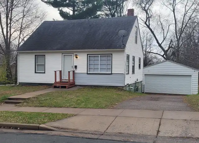 Property at 1945 Cleveland St, Eau Claire, WI, 54703, 2 beds, 1 bath, [object Object]
