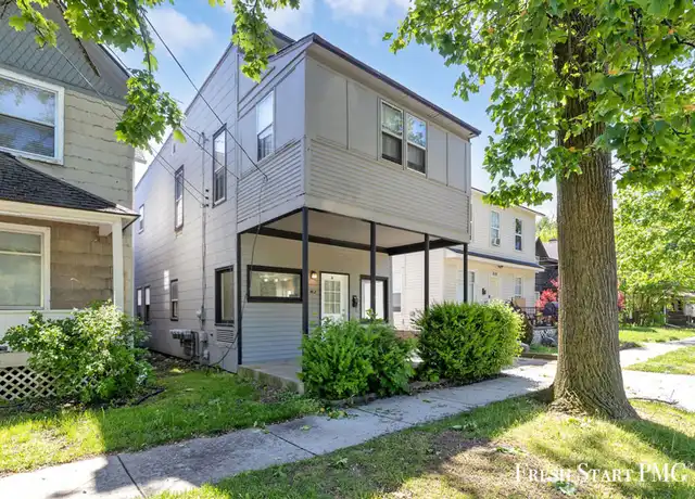 Property at 613 Davis St Unit A, Kalamazoo, MI, 49007, 1 bed, 1 bath, [object Object]
