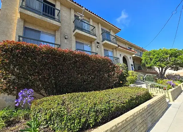 Photo of 4015 W 137th St, Hawthorne, CA 90250