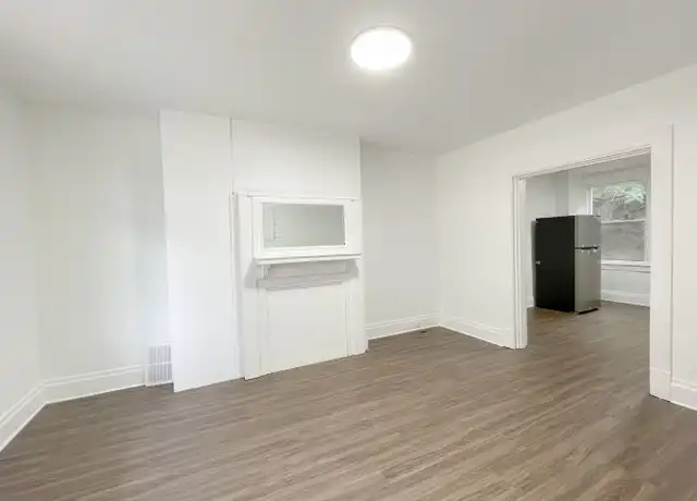 Property at 118 Tecumseh St Unit 1, Pittsburgh, PA, 15207, 2 beds, 1 bath, [object Object]