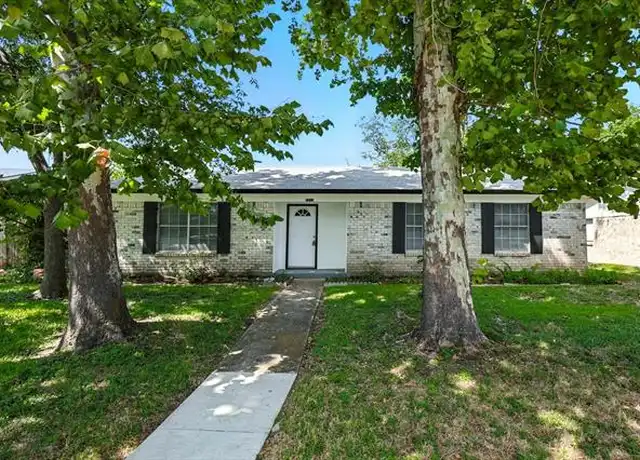 Property at 1713 Japonica Ln, Plano, TX, 75074, 4 beds, 2 baths, [object Object]