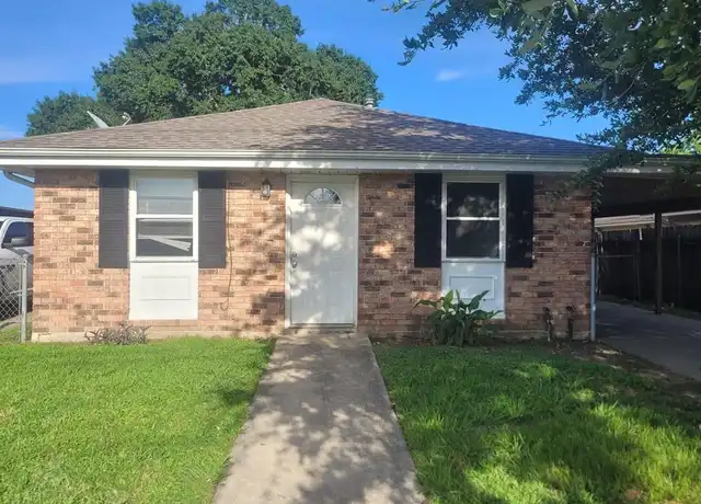 Property at 3513 Laplace St, Chalmette, LA, 70043, 2 beds, 1 bath, [object Object]