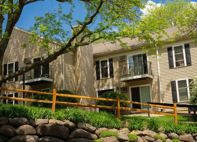 Property at High Point Commons Apartments - 477 S High Point Rd Apt A, Madison, WI, 53719, 2 beds, 1-2 bath, [object Object]