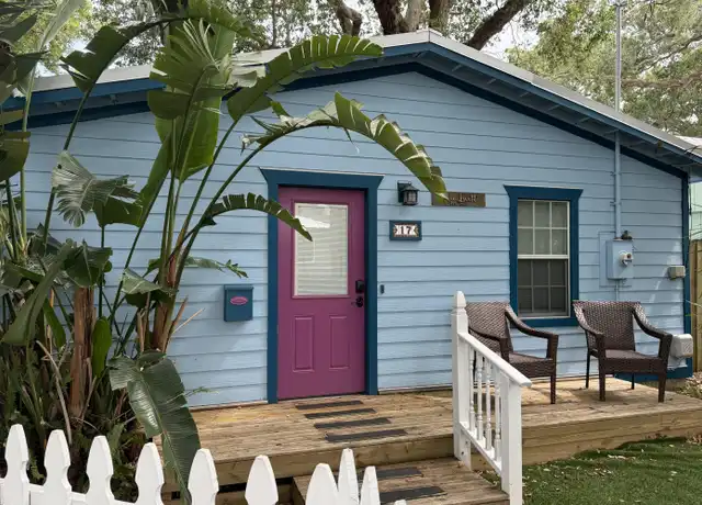 Property at 17 Lovett St, Saint Augustine, FL, 32084, 1 bed, 1 bath, [object Object]