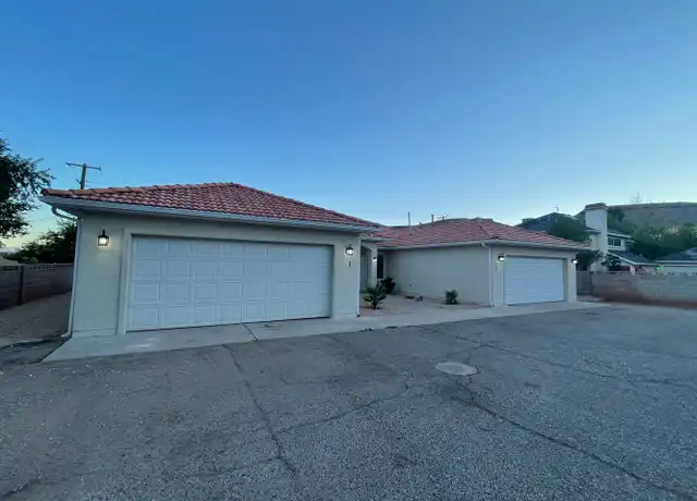 Property at 457 Diagonal St Unit 3, St. George, UT, 84770, 3 beds, 2 baths, [object Object]