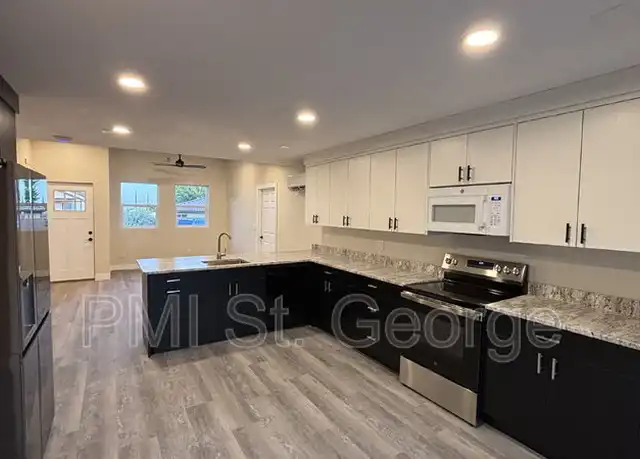 Property at 360 N 300 W, Ivins, UT, 84738, 2 beds, 1 bath, [object Object]