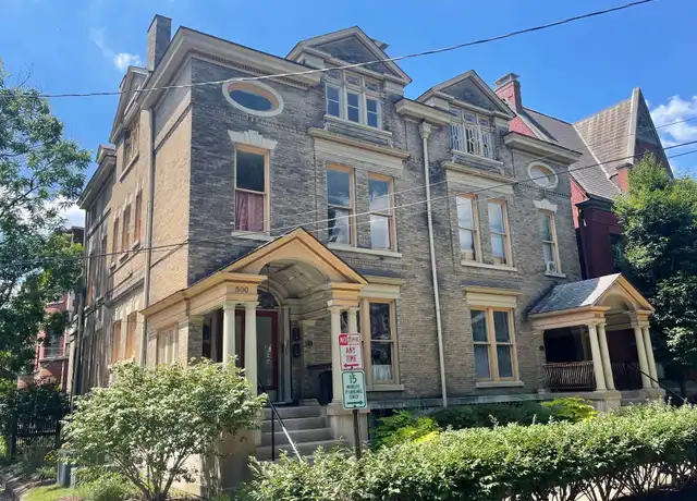 Property at 500 Belgravia Ct Unit 3, Louisville, KY, 40208, 1 bed, 1 bath, [object Object]
